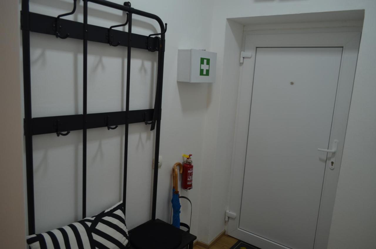 Ferienwohnung Apartman 19:14 Bjelovar Exterior foto